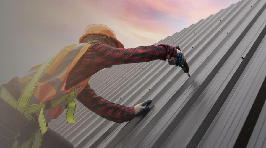 Expert Emergency Roof Repairs services in Bluff City, TN